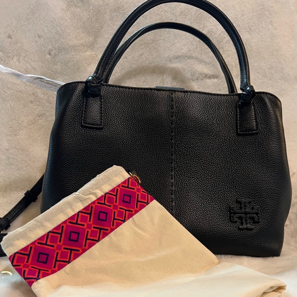BRAND NEW Tory Burch Black Pebbled Leather McGraw Top Zip Satchel